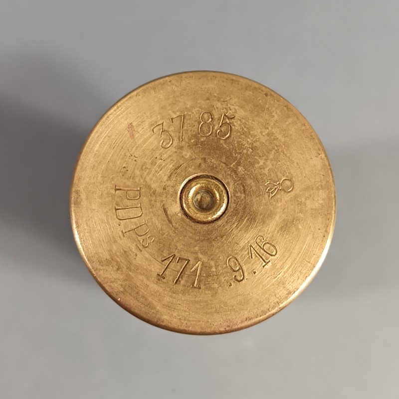 ARTISANAT DE TRANCHEES SOUVENIR GUERRE 1914 1918 DOUILLE 37-85 GRAVEE AVEC DEUX POILUS A LA GAMELLE